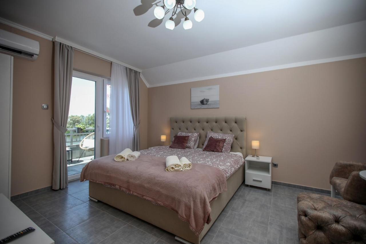 Dunavski Cvet Banatska Palanka Extérieur photo