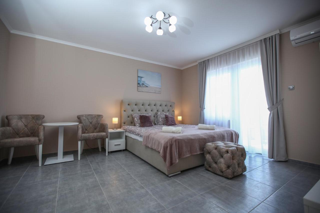 Dunavski Cvet Banatska Palanka Extérieur photo